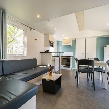 Camping Paradis 4 Etoiles Au Port De L'Houmeau - La Rochelle Exteriör bild