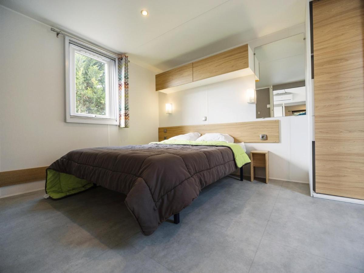 Camping Paradis 4 Etoiles Au Port De L'Houmeau - La Rochelle Exteriör bild